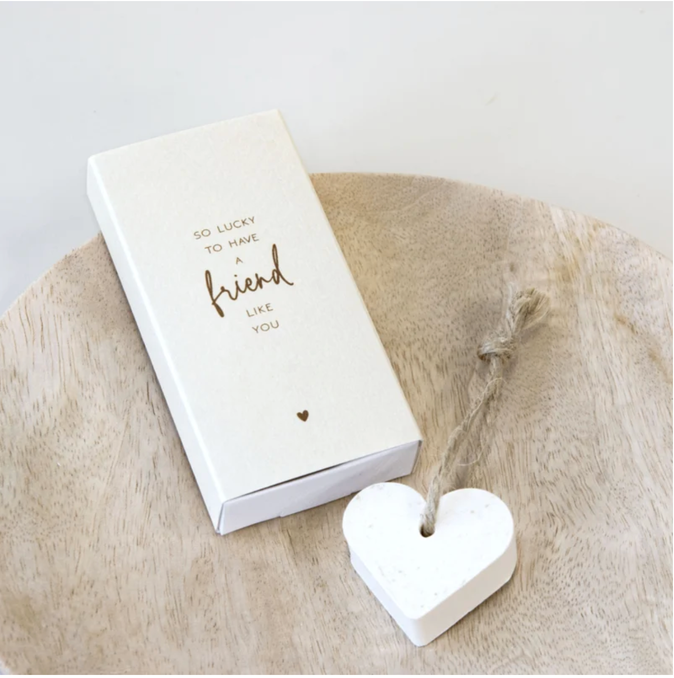 Label2X Mini giftbox met zeephartje so lucky to have a friend like you woonaccessoires homedecoratie